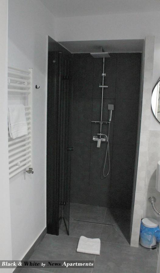 Black & White - News Apartment Bucureşti Eksteriør bilde